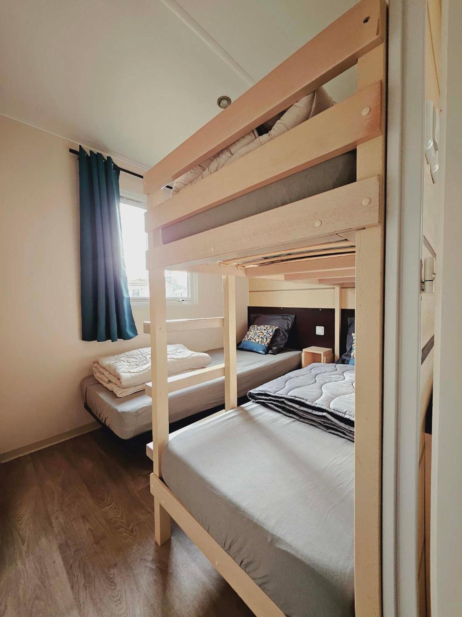 Bungalow Cosy Equipe La Boissiere-de-Montaigu 外观 照片
