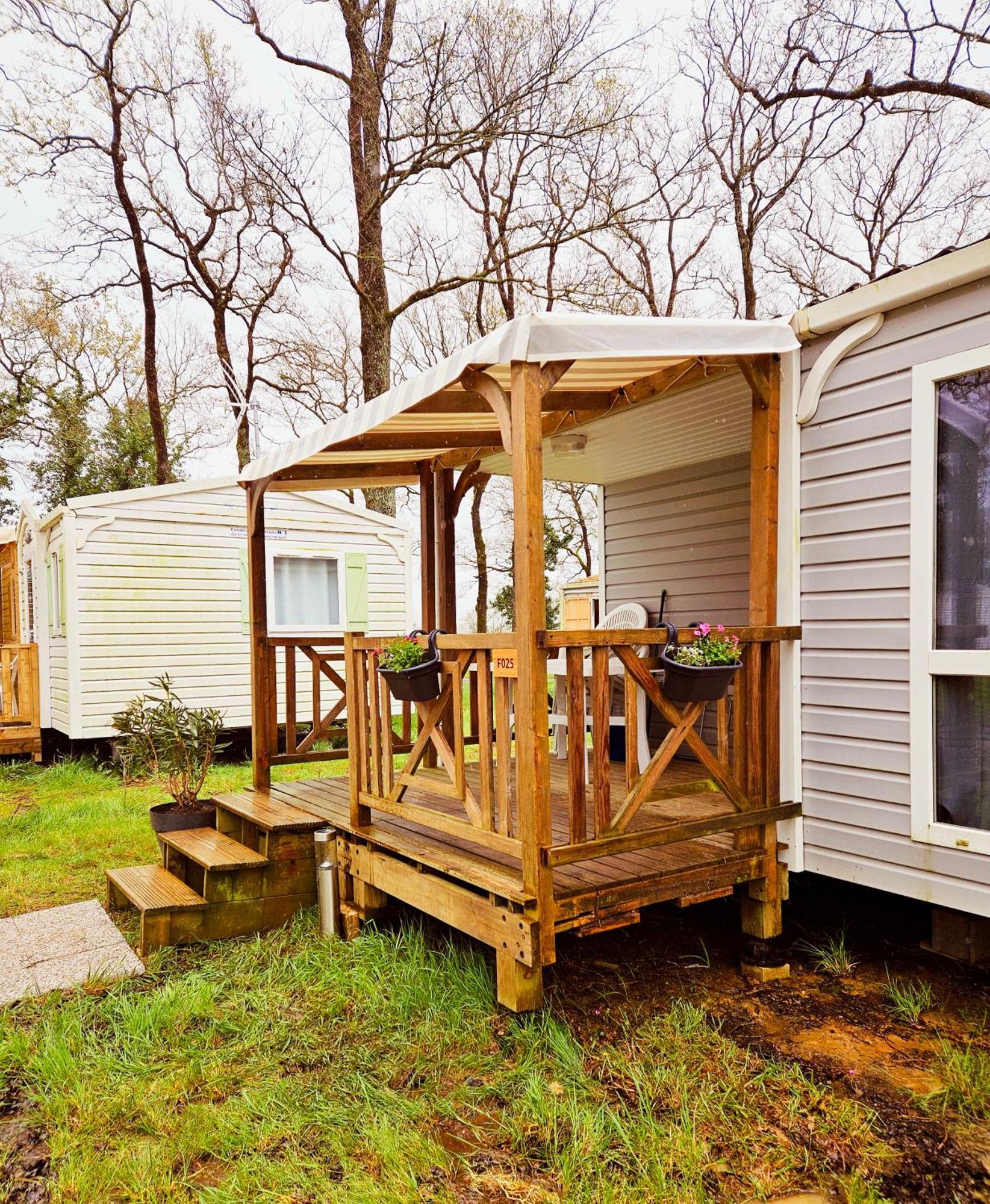 Bungalow Cosy Equipe La Boissiere-de-Montaigu 外观 照片